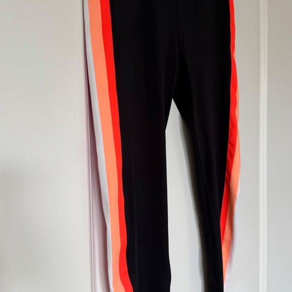 Leggings - Picture 3 of 9